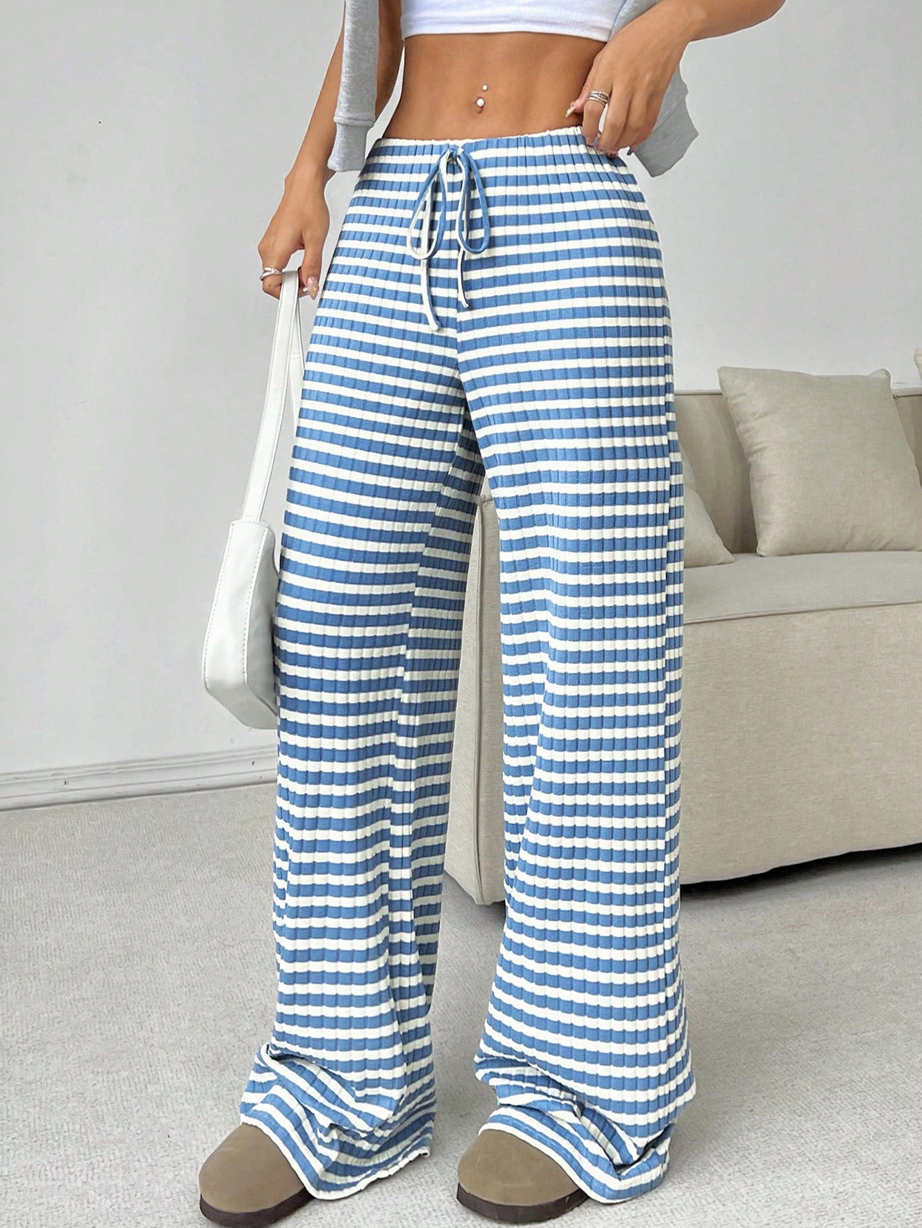 Striped Solid-color Elastic Waist Straight-leg Pants