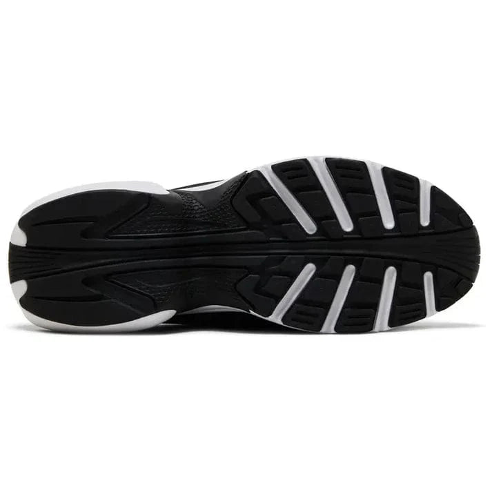 Air Max Portal Black and White