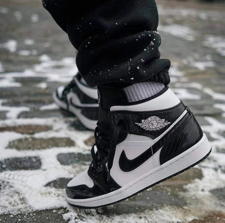 Air Mid Panda Black and White